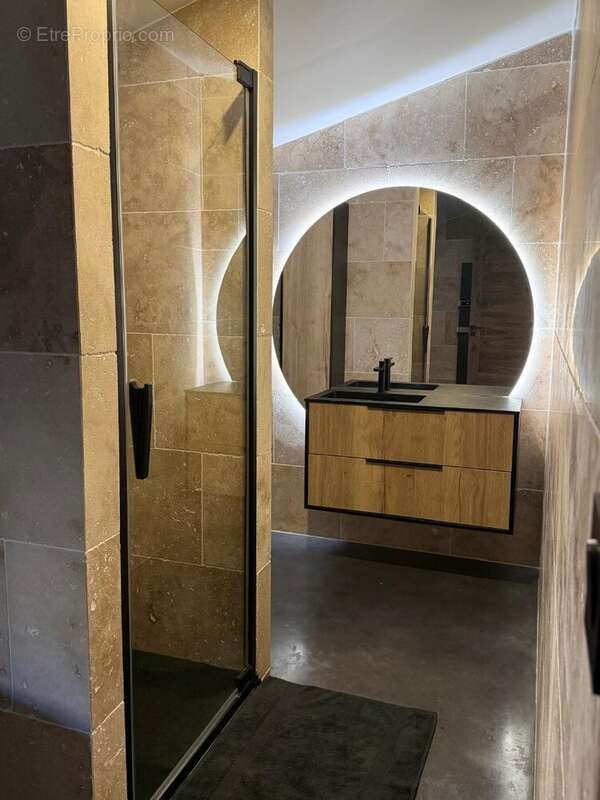 Superbe maison de caractère neuve à 20 minutes d'Uzès Vue panoramique, piscine et cadre de vie exceptionnel ! - photo 11