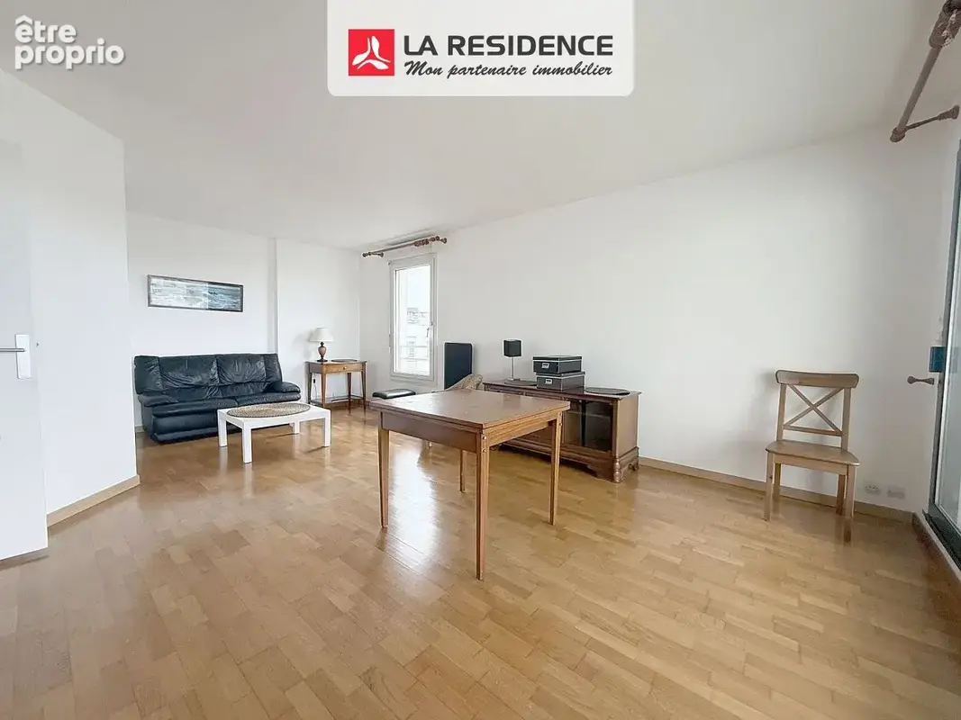 Appartement 3 pièces 70 m² à vendre à Velizy-Villacoublay (78140) - photo 2