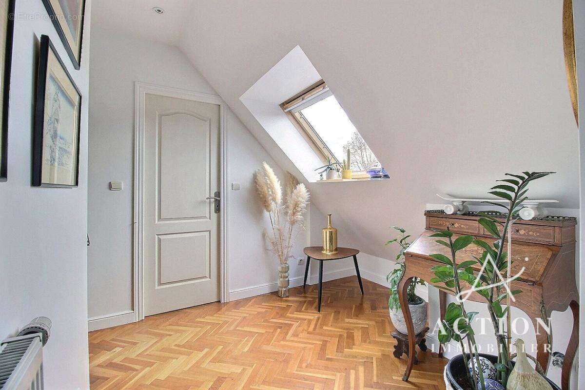 Maison à LYS-LEZ-LANNOY