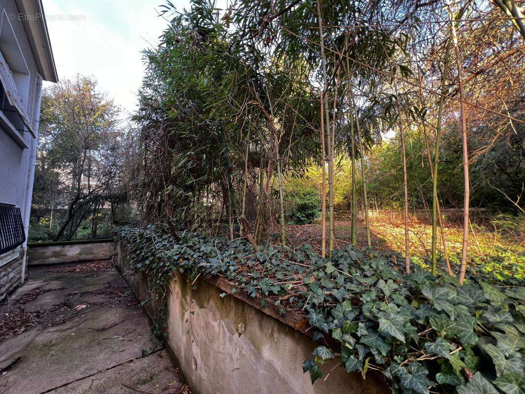 Maison à FRANCHEVILLE