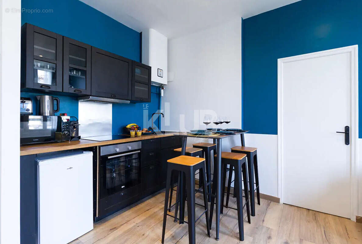 Appartement à MARSEILLE-1E