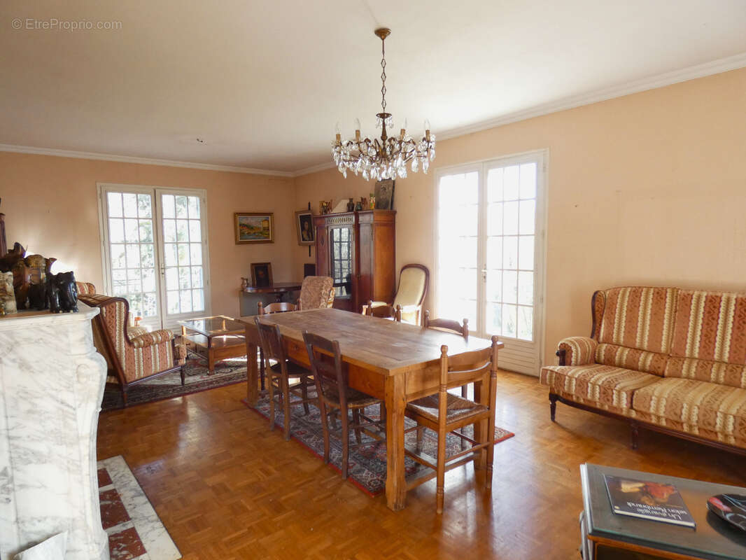 Maison à CHANCELADE