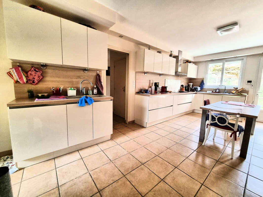 Maison à LAMALOU-LES-BAINS