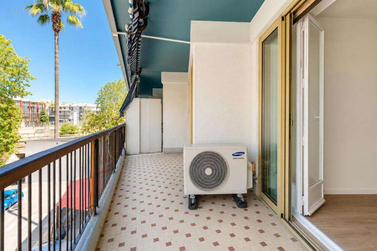 Appartement à CAGNES-SUR-MER