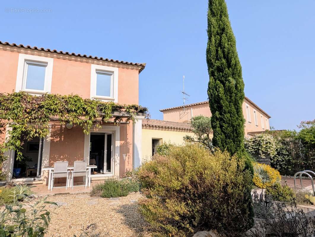 Photo 3 - Maison à NIMES