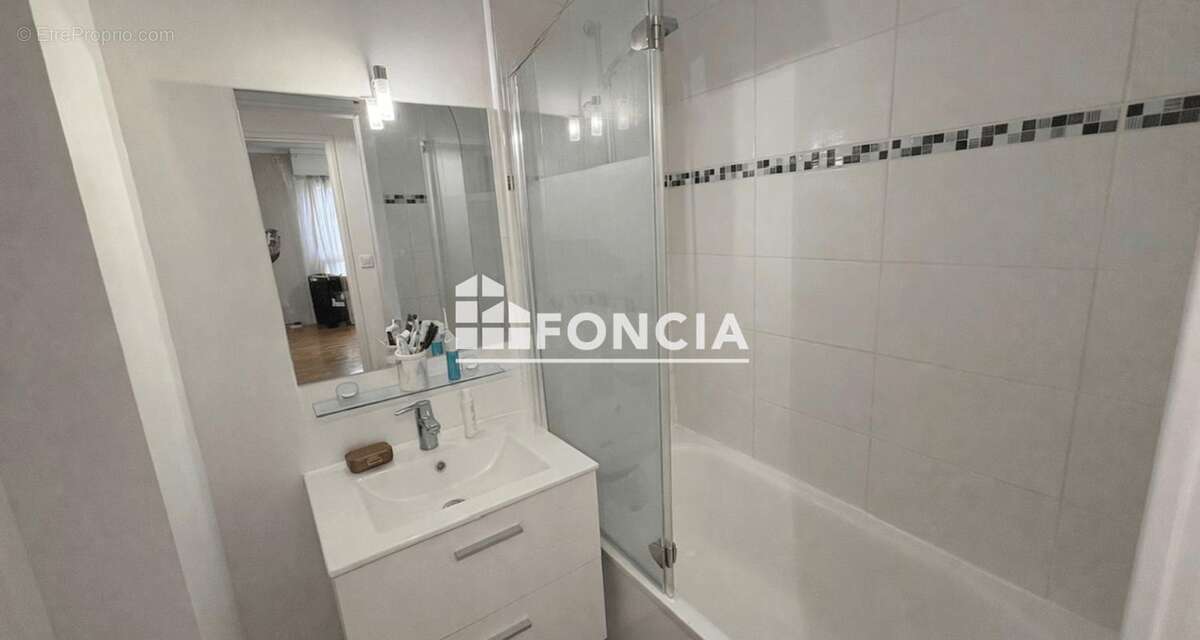 Appartement à VELIZY-VILLACOUBLAY