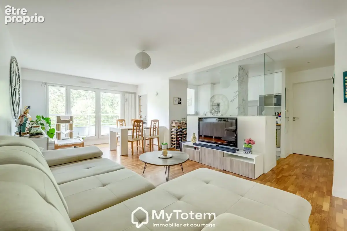 Appartement à SURESNES