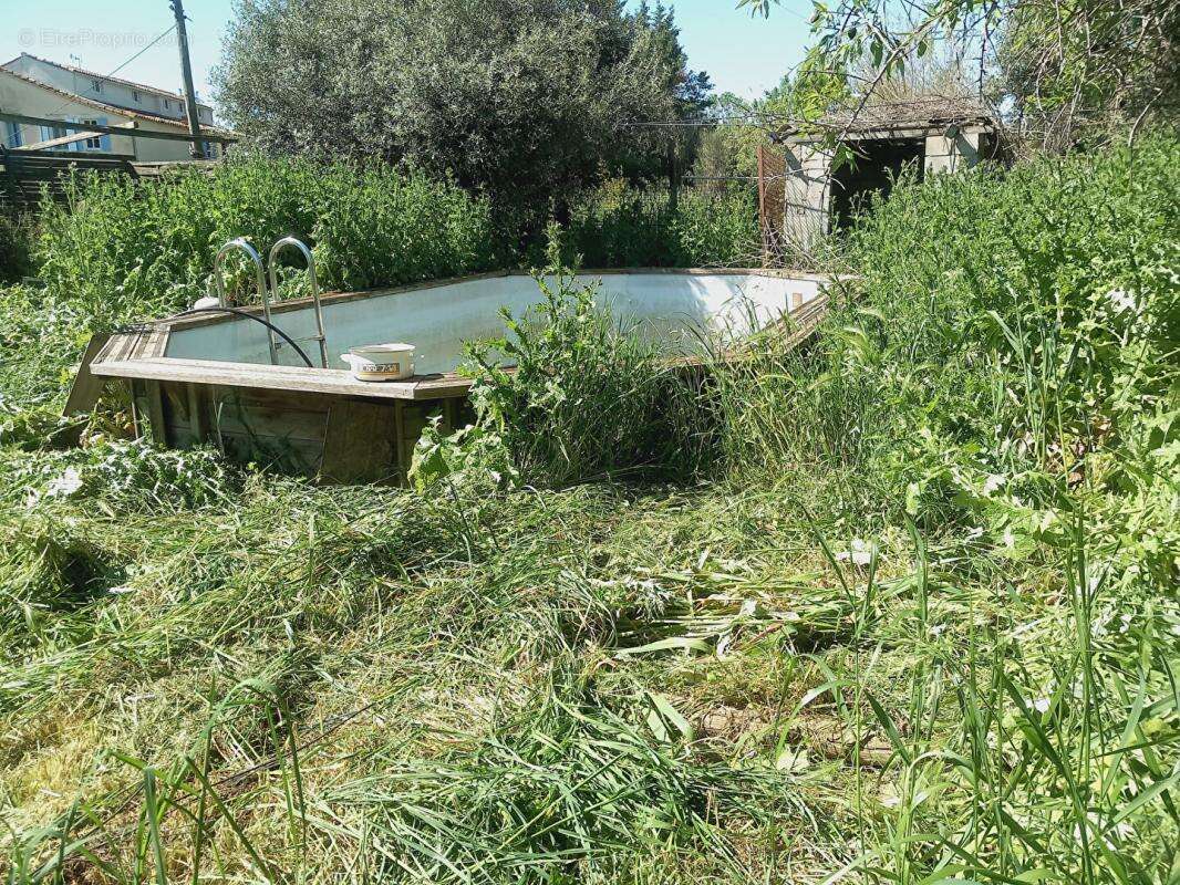 Terrain à ESPONDEILHAN