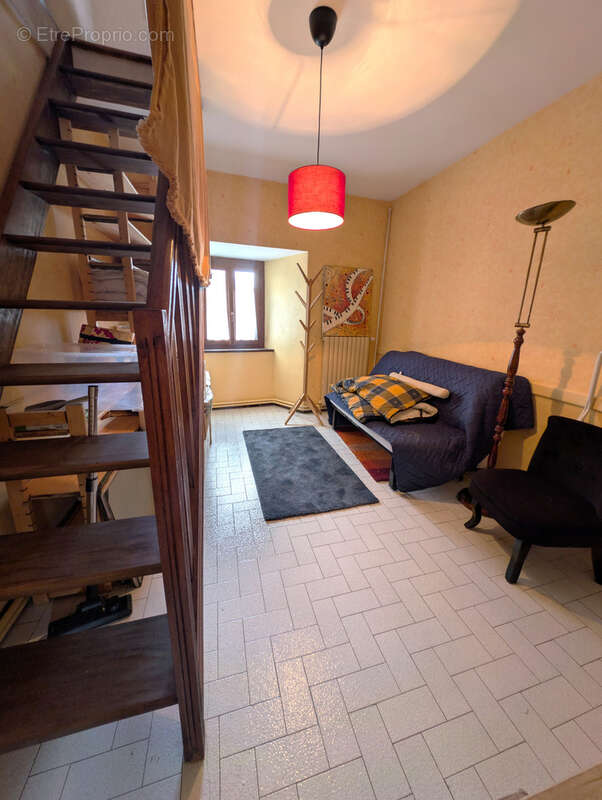 Maison à COUCOURON