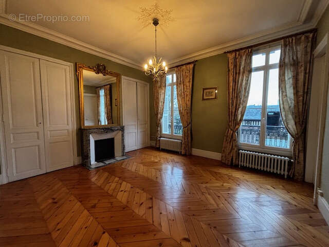 Maison à ELBEUF