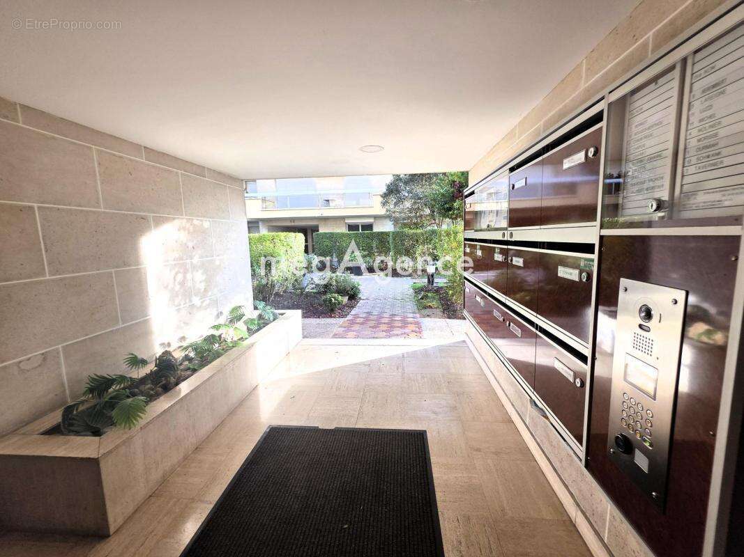 Appartement à LE PERREUX-SUR-MARNE