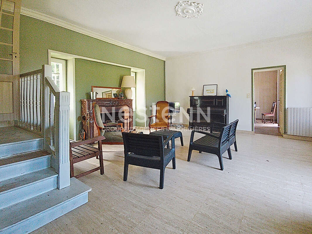 Maison à COUR-CHEVERNY