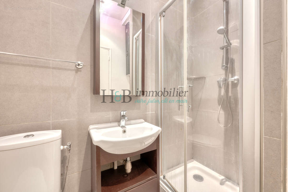 Appartement à PARIS-11E