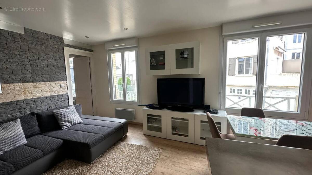 Appartement à TROUVILLE-SUR-MER