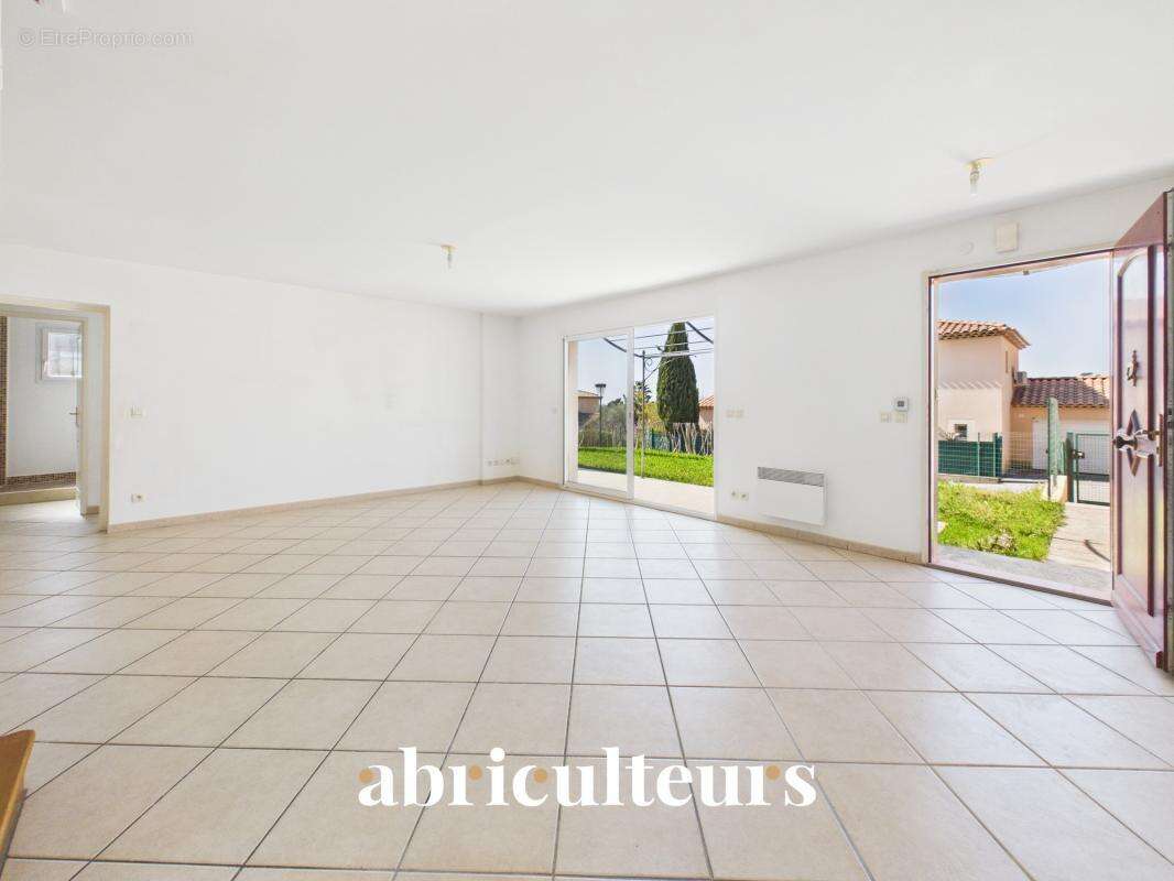 Maison à MARSEILLE-12E