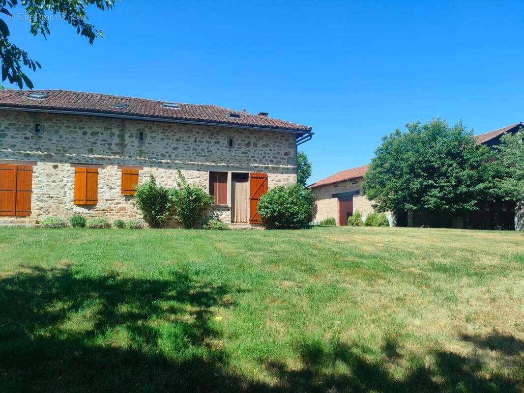 Maison à SAINT-MATHIEU