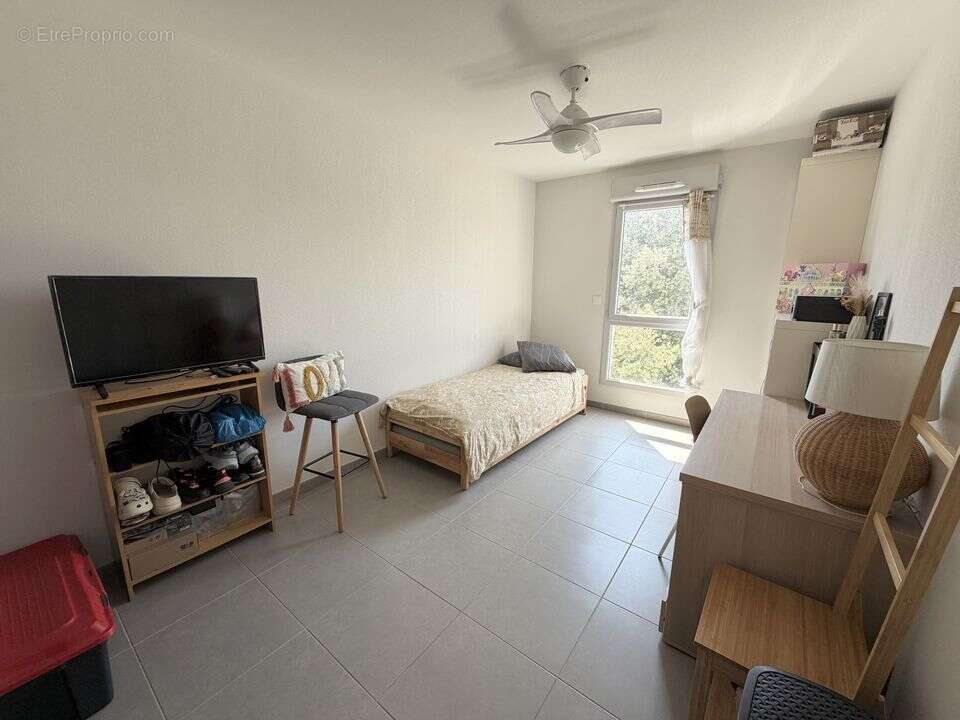 Appartement t4 de 79m² / dernier etage / balcon / double place - photo 9