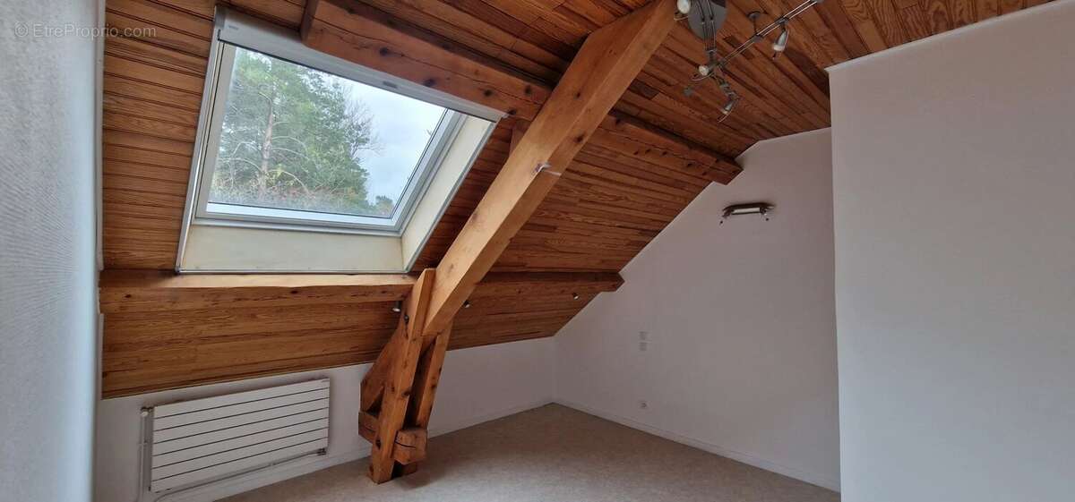 Maison à MOURS-SAINT-EUSEBE