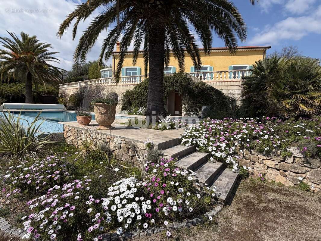 Maison à VENCE
