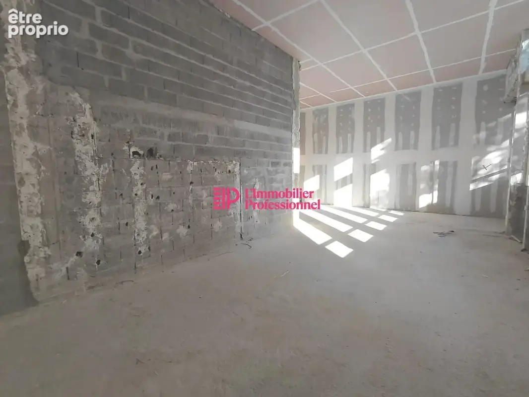 Commerce 102 m² à vendre à Quimper (29000) - photo 4