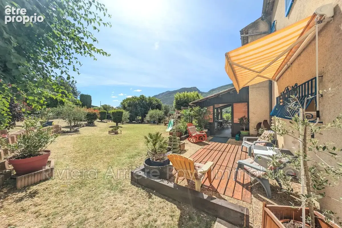Maison 5 pièces 180 m² à vendre à Puget-Theniers (06260) - photo 6