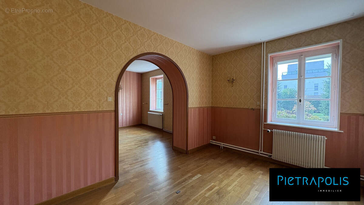 Appartement à VILLEFRANCHE-SUR-SAONE