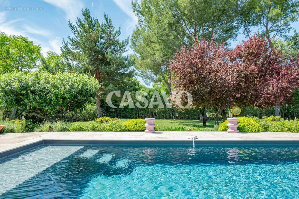 Vente Maison 5 pièces de 180m² - 13760 Saint-Cannat - photo 18