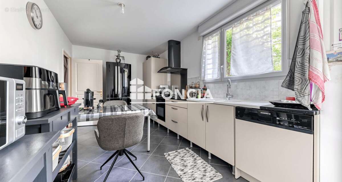 Bel appartement familial avec garage et terrasse au Bachut - photo 5