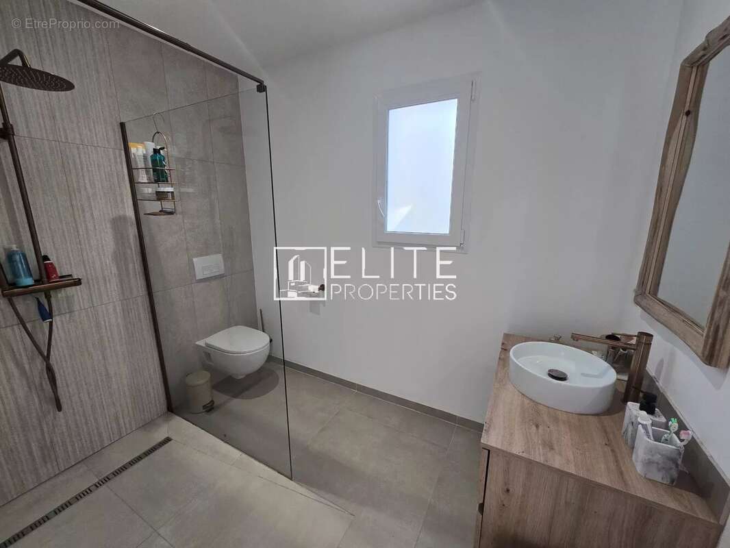 Maison à SAINT-VALLIER-DE-THIEY