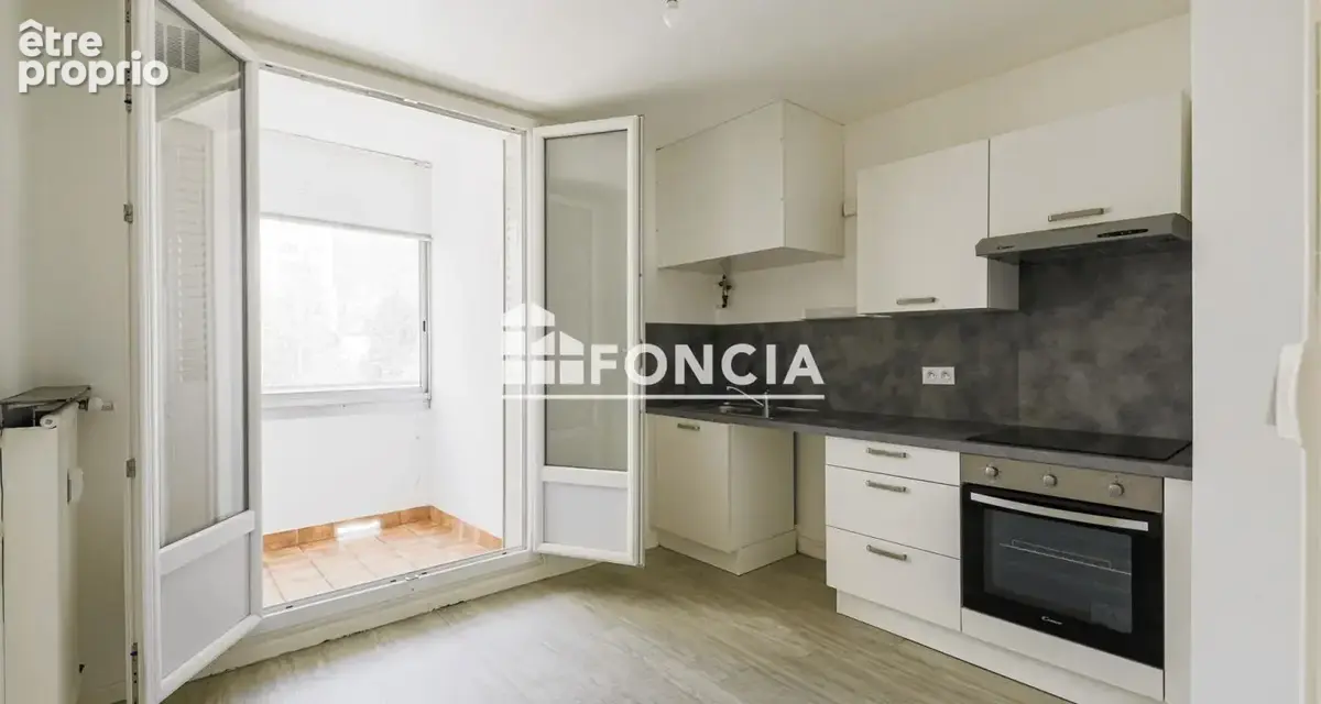 Photo Appartement à Le Pont-De-Claix au prix de 99 000€