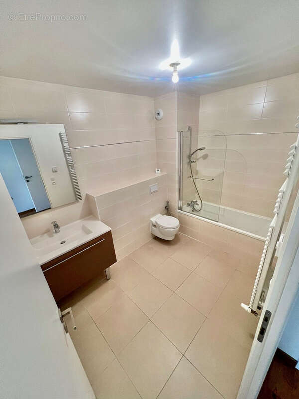 Appartement à DIVONNE-LES-BAINS