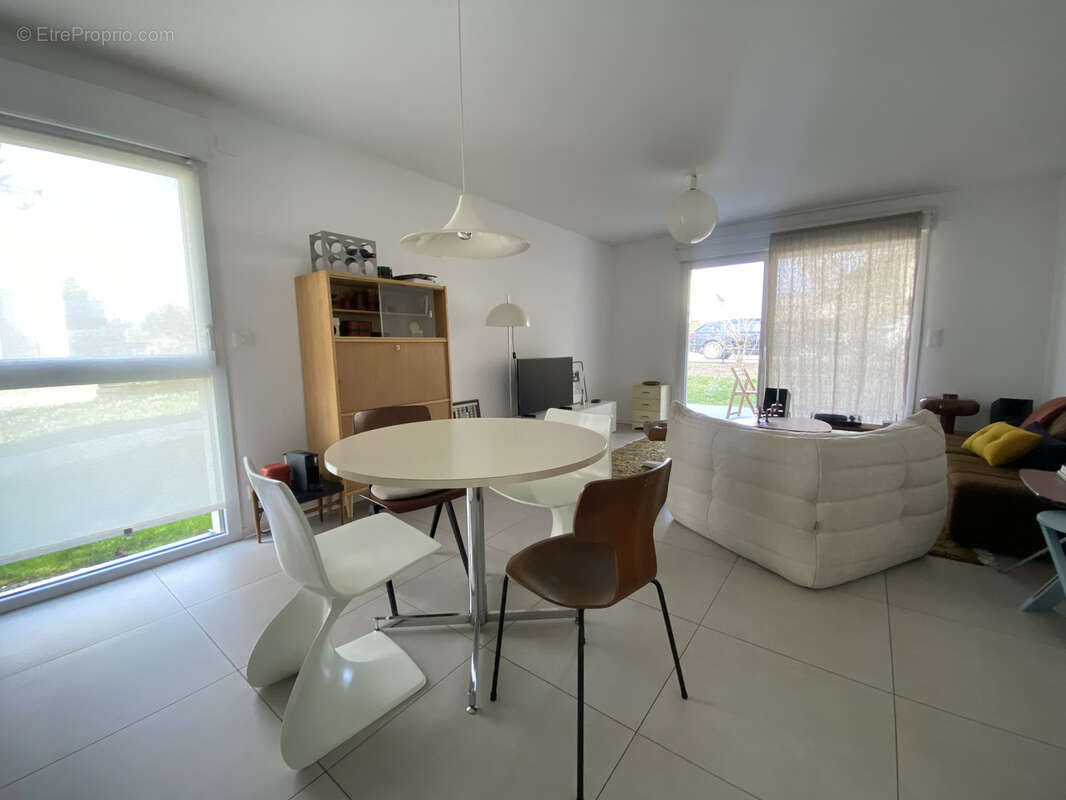 Appartement à VILLAGE-NEUF