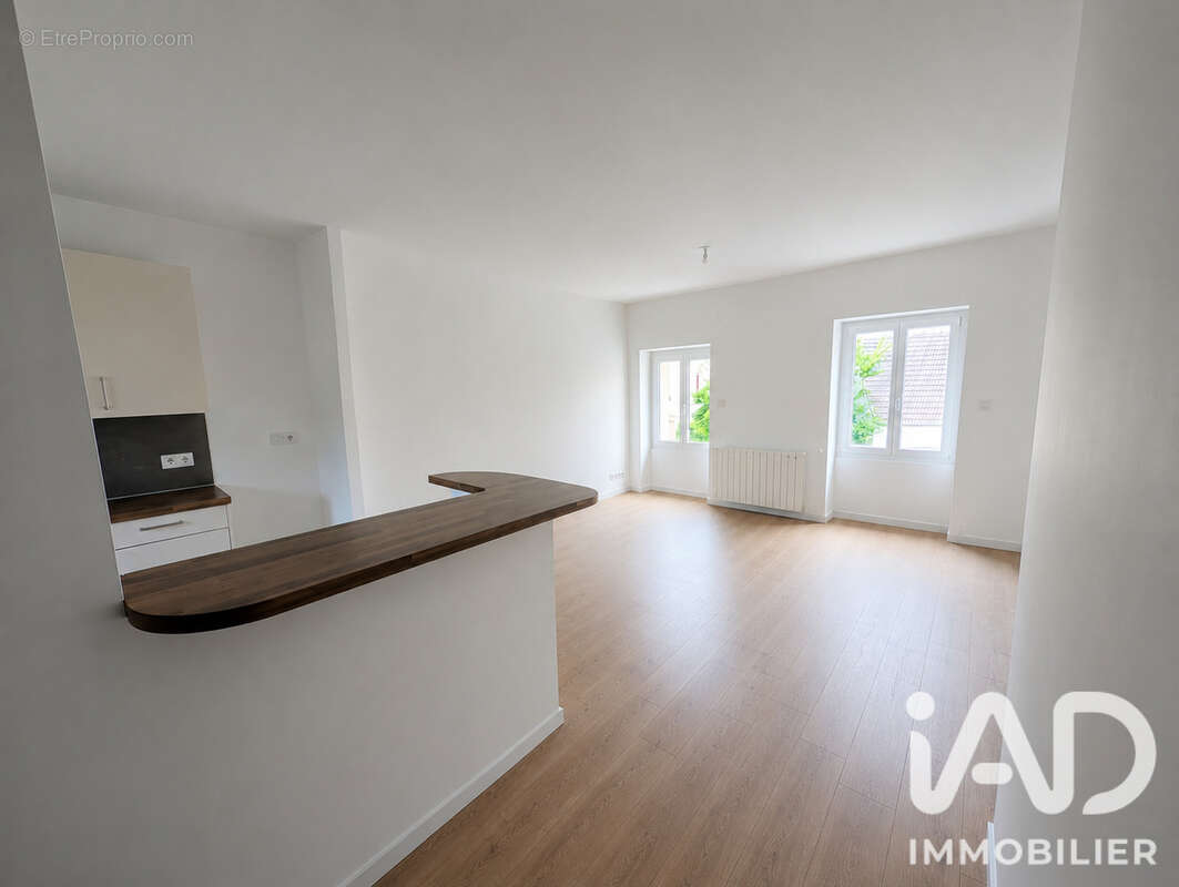 Appartement 66 m² à Torcy  - photo 3