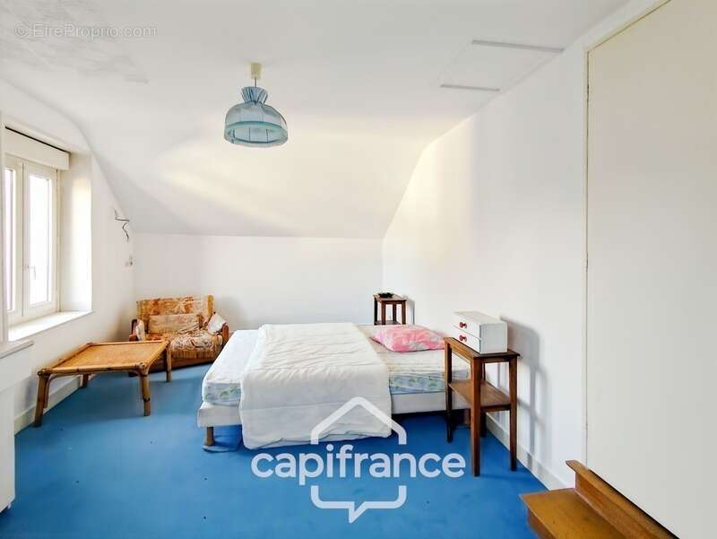 Maison à BESSE-SUR-BRAYE