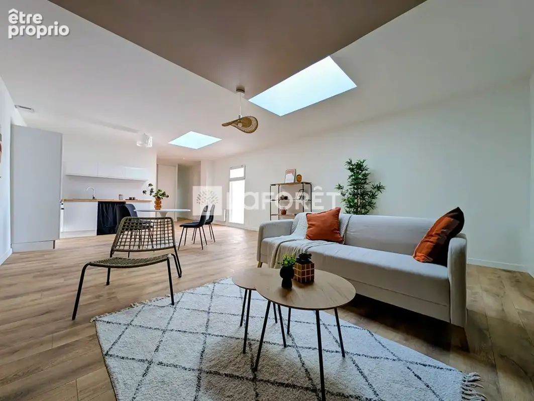 Appartement rénové, 3 chambres, copro à faibles charges - photo 1