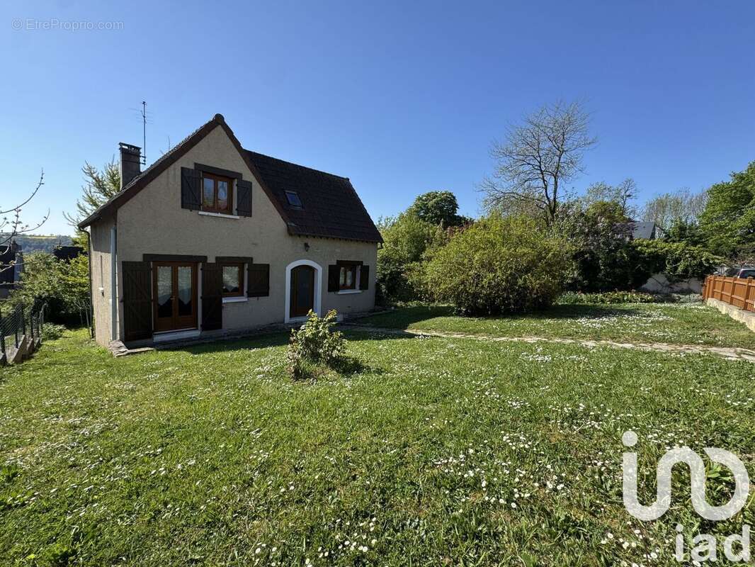 Photo 2 - Maison à ETAMPES