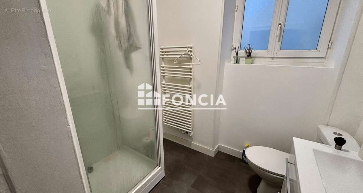 Appartement à LA COURONNE