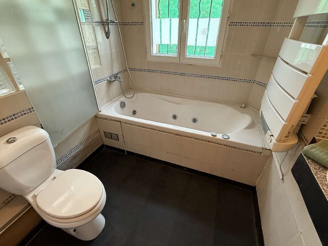 Maison à CHAMPIGNY-SUR-MARNE