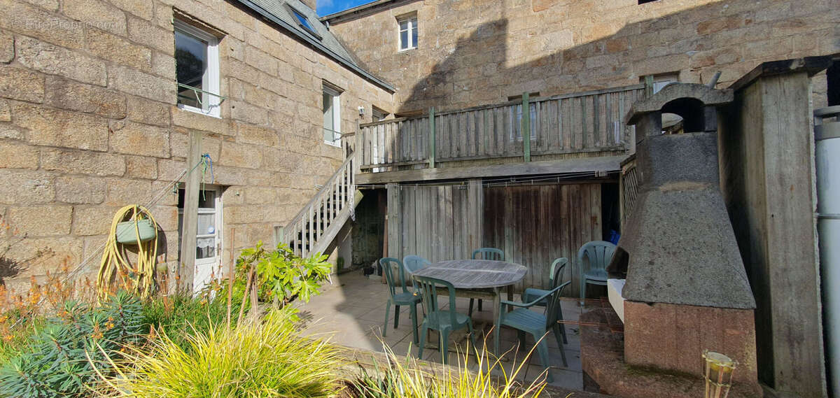 Maison à RIEC-SUR-BELON