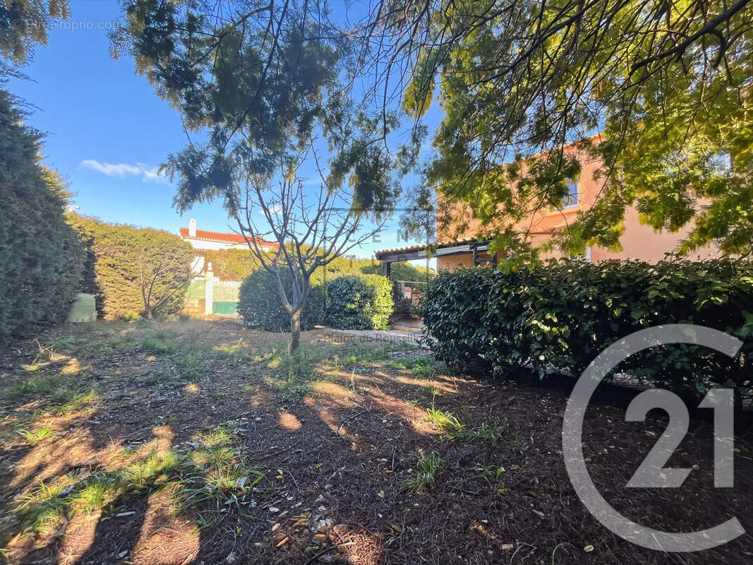 Maison à SALSES-LE-CHATEAU