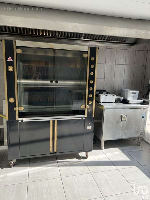 Photo 9 - Commerce à CHAMPIGNY