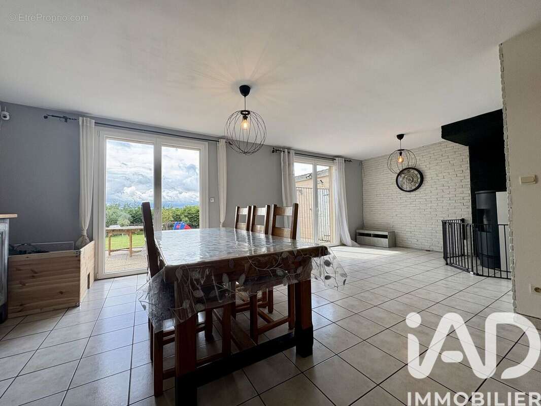 Photo 3 - Maison à TINCQUES