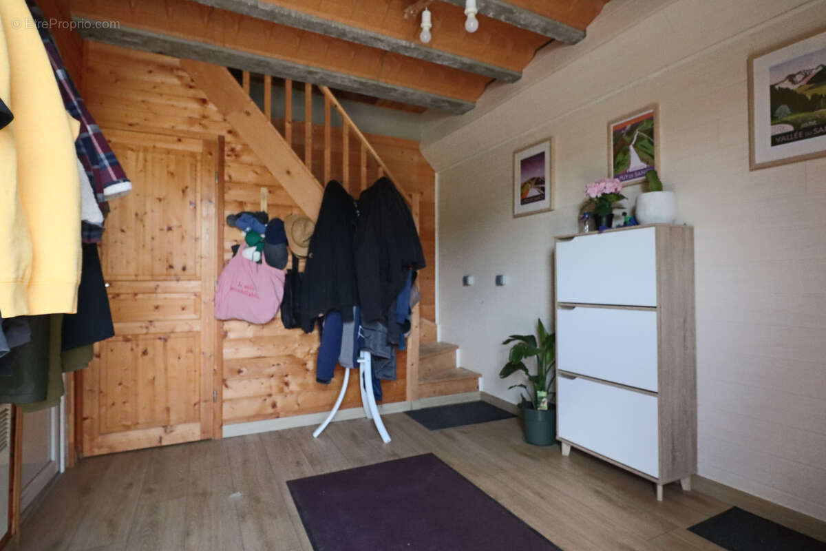 Maison à CHASTREIX