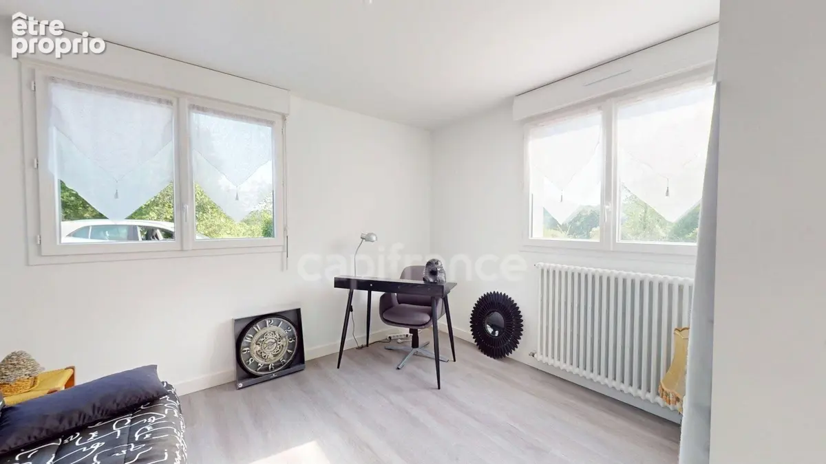 LE JUCH(29) Maison néo-bretonne de 148m² sur un terrain de 1000m², 4 chambres, garage, sous-sol - photo 12