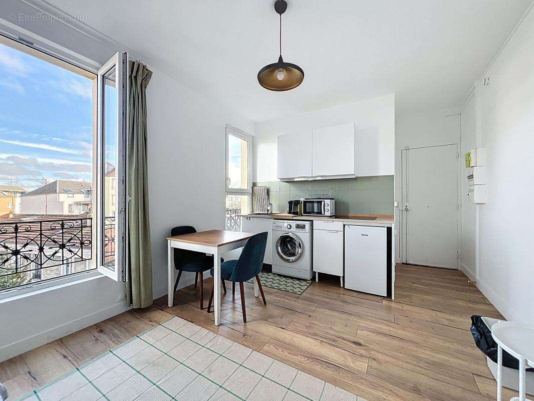 Appartement à IVRY-SUR-SEINE