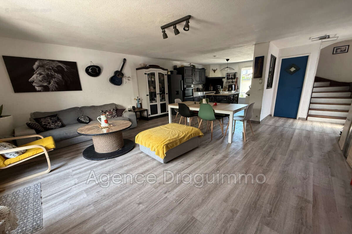 Maison 93 m² à Draguignan  - photo 4