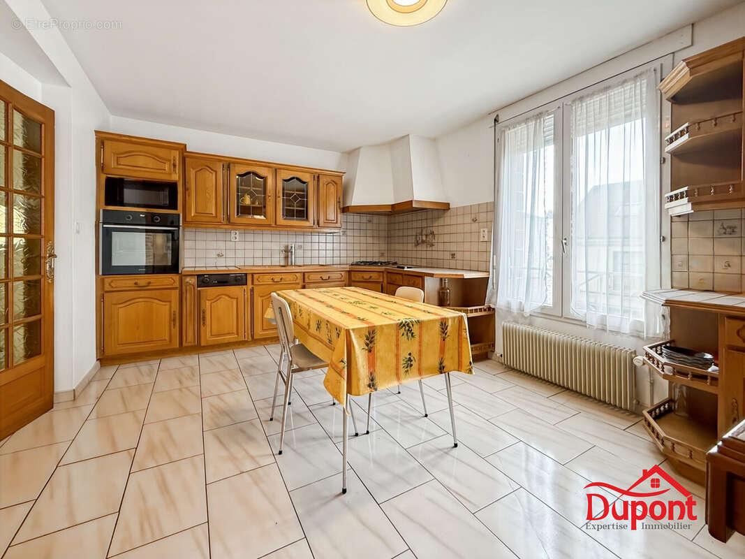Appartement 200 m² à Revin  - photo 4