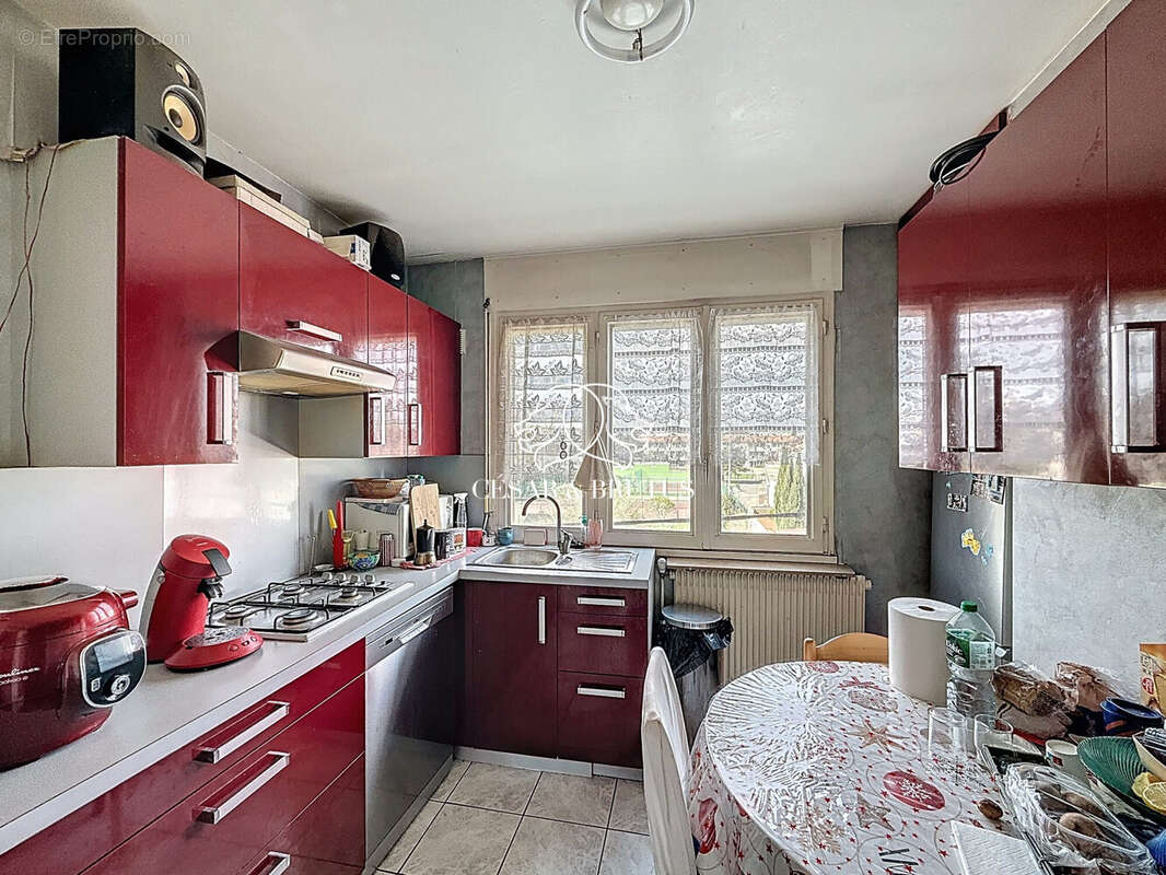 Appartement à VENISSIEUX
