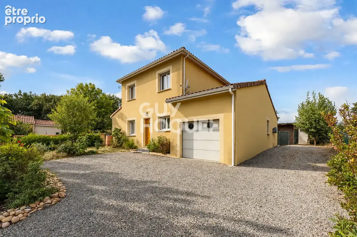 Photo Maison à Villaudric au prix de 310 000€
