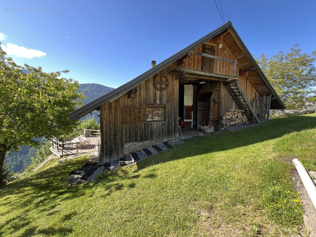 Chalet authentique - hery/ugine (73400) - photo 2